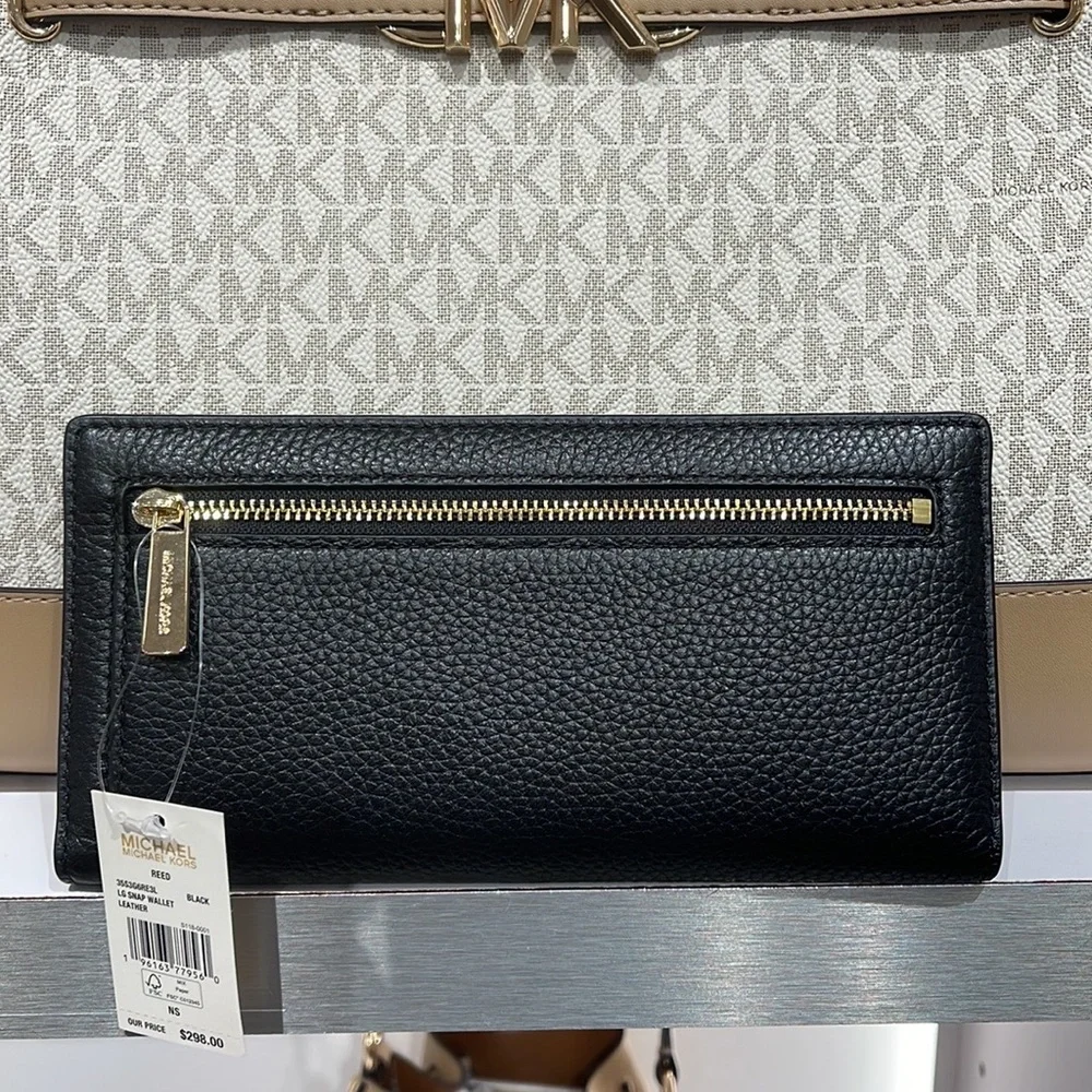 MICHAEL KORS
Reed Large Pebbled Leather Snap Wallet
Style# 35S3G6RE3L
Black 
NWT - Picture 5 of 16